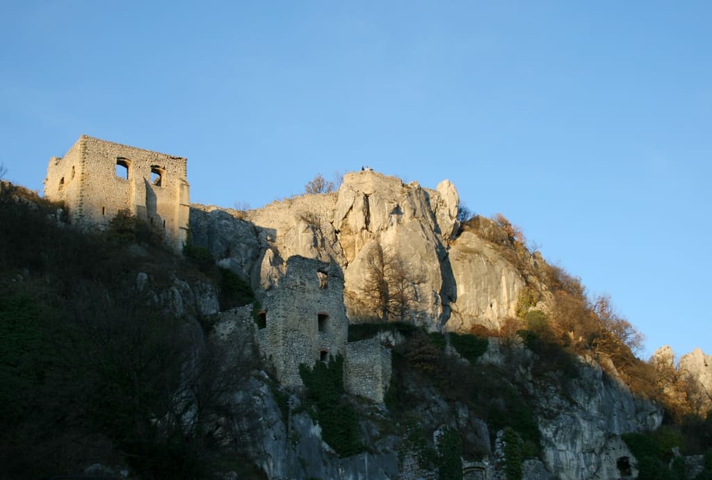 The ruins of Veliki Kalnik fortress on a rocky ridge